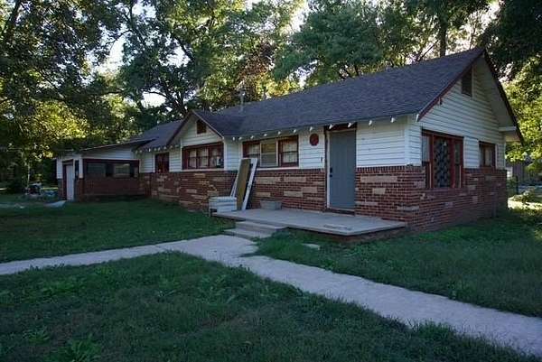 2 Acres of Land with Home for Sale in Independence, Kansas
