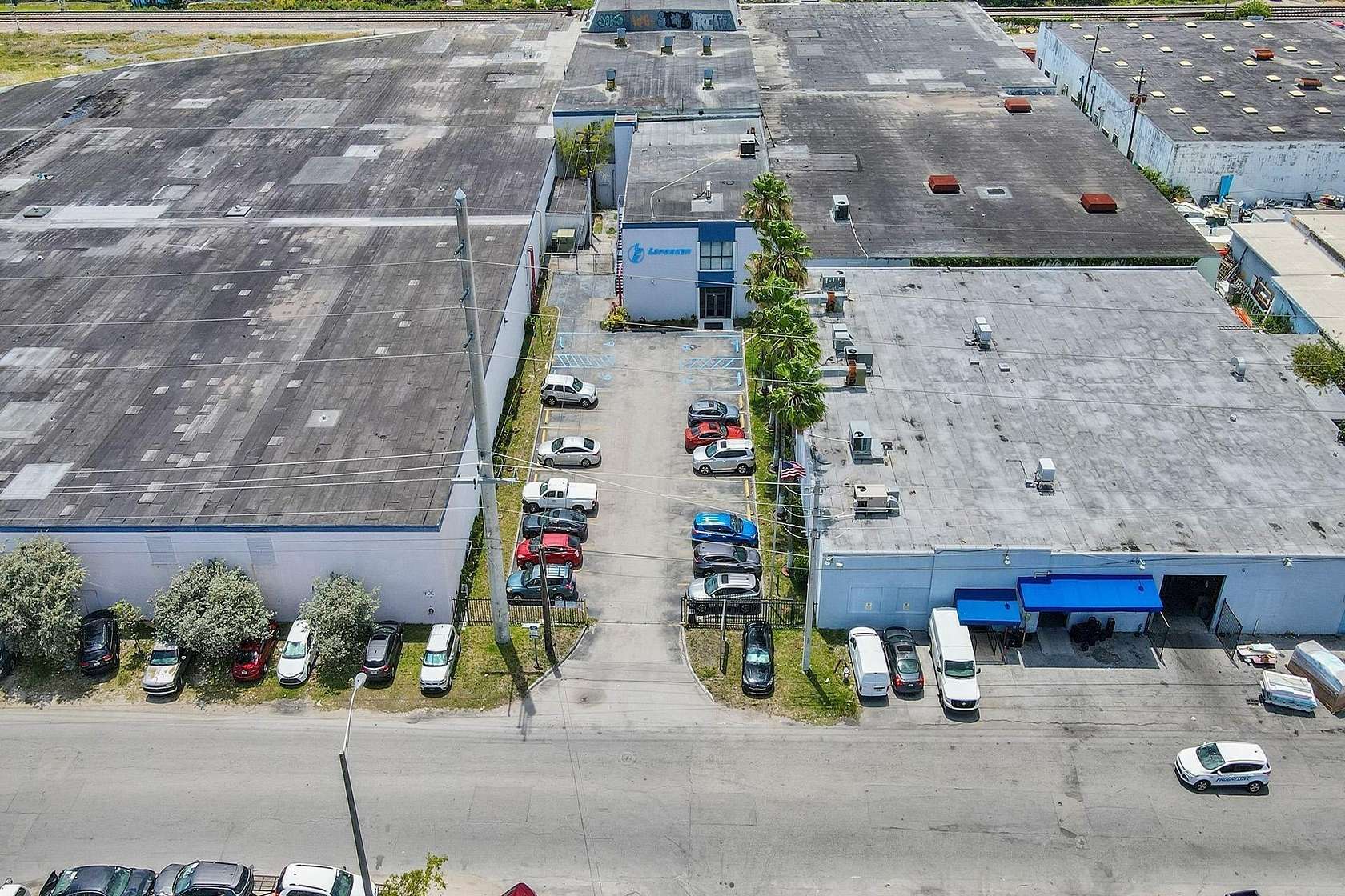 4.66 Acres of Commercial Land for Lease in Miami, Florida