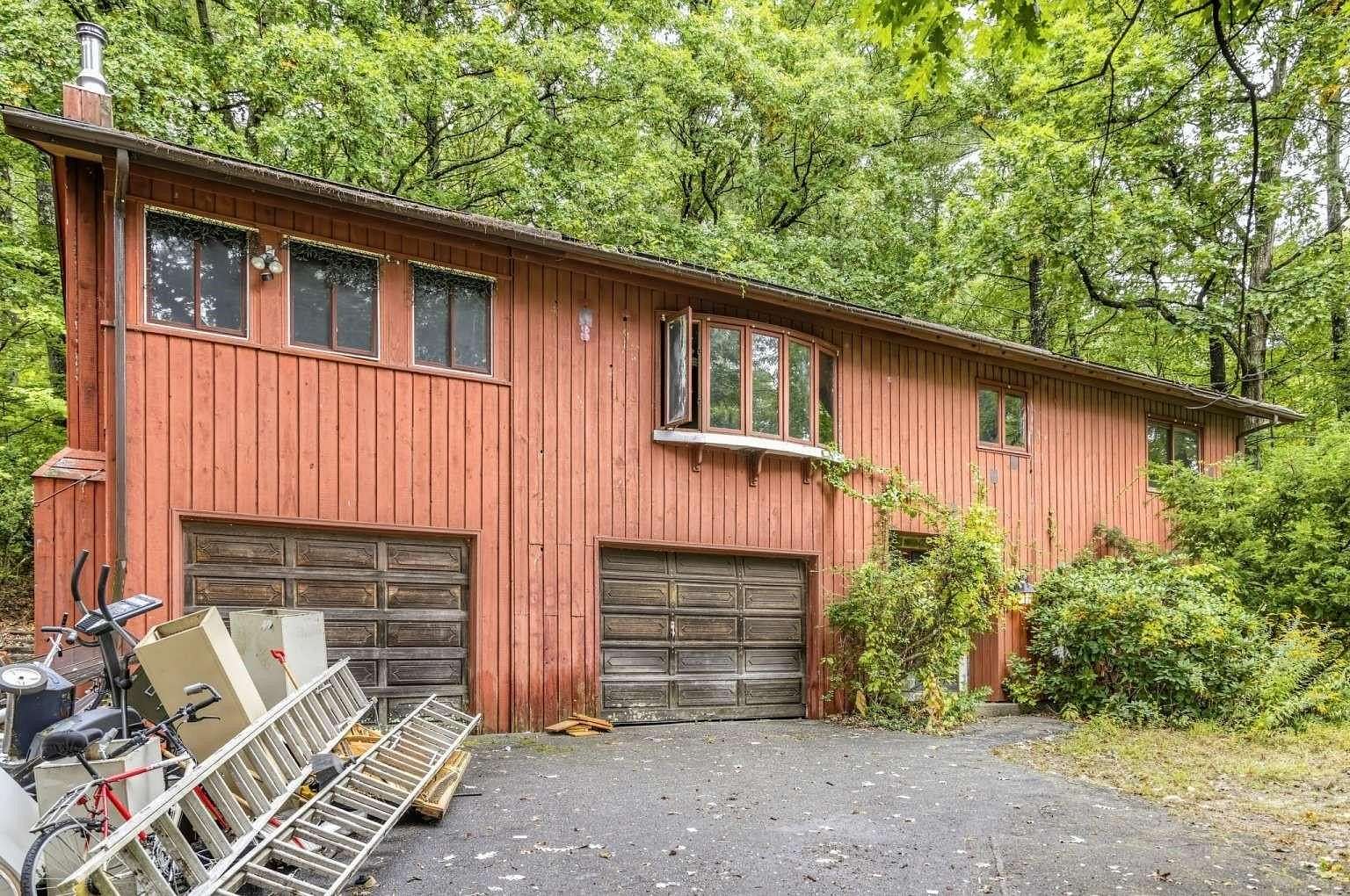 1.79 Acres of Land with Home for Sale in Hudson, New Hampshire