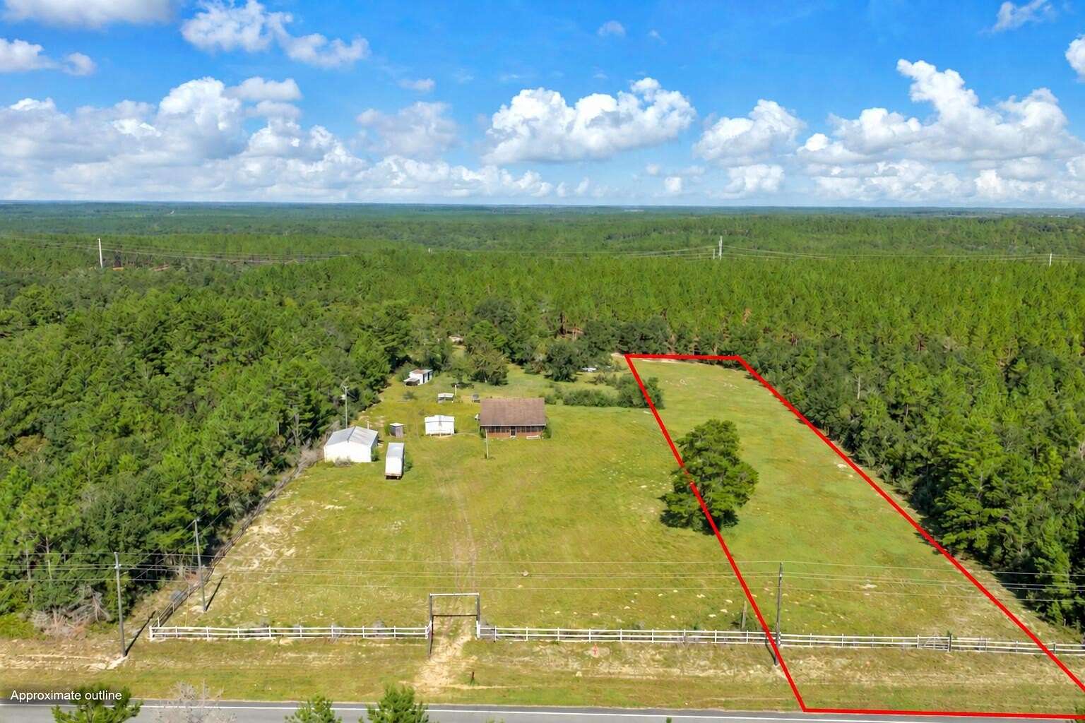 1.15 Acres of Land for Sale in DeFuniak Springs, Florida