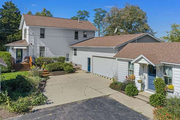 4.1 Acres of Land with Home for Sale in Baraboo, Wisconsin