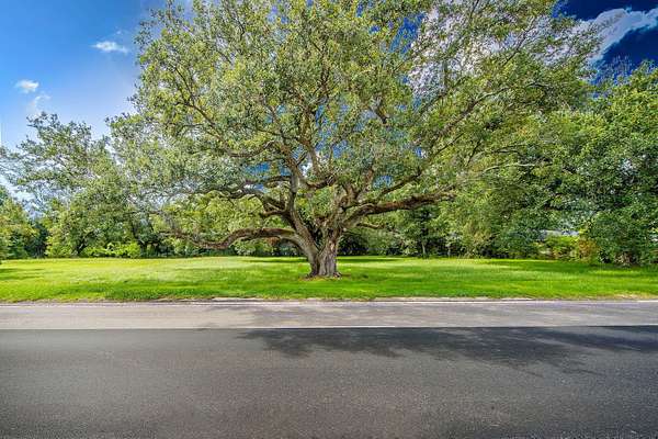 1 Acre of Residential Land for Sale in Houma, Louisiana