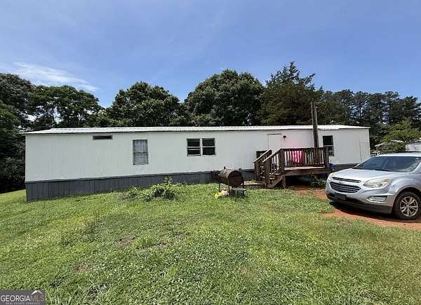 2 Acres of Land with Home for Sale in Hartwell, Georgia