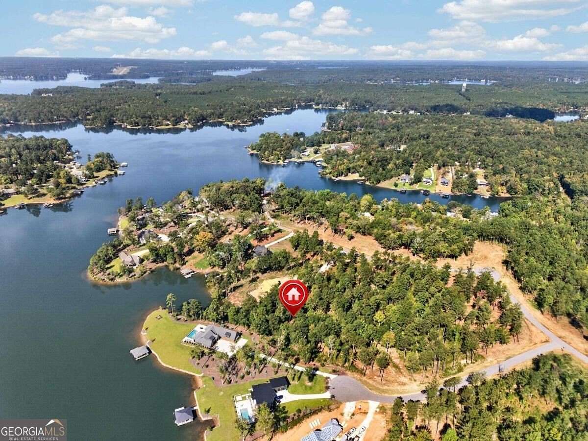 1.33 Acres of Residential Land for Sale in Milledgeville, Georgia