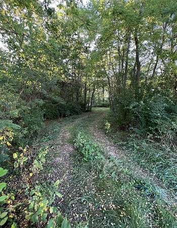 4.85 Acres of Land for Sale in Freeport, Illinois