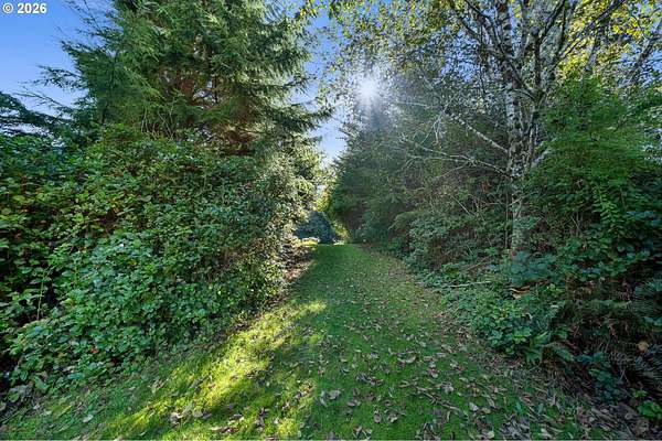 0.35 Acres of Residential Land for Sale in Rockaway Beach, Oregon