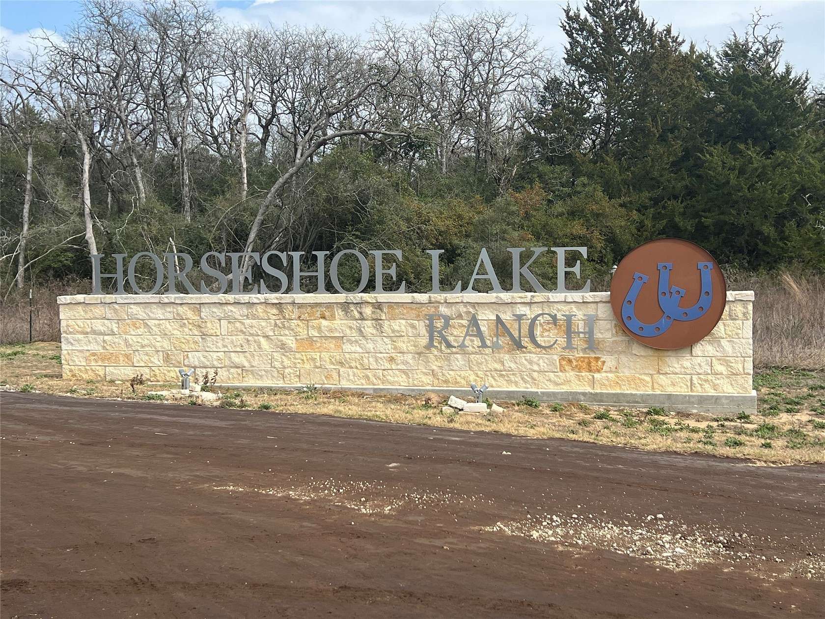 5.6 Acres of Residential Land for Sale in Marquez, Texas