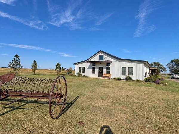 3.4 Acres of Land with Home for Sale in Dacoma, Oklahoma
