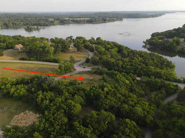 2.33 Acres of Residential Land for Sale in Gallatin, Tennessee