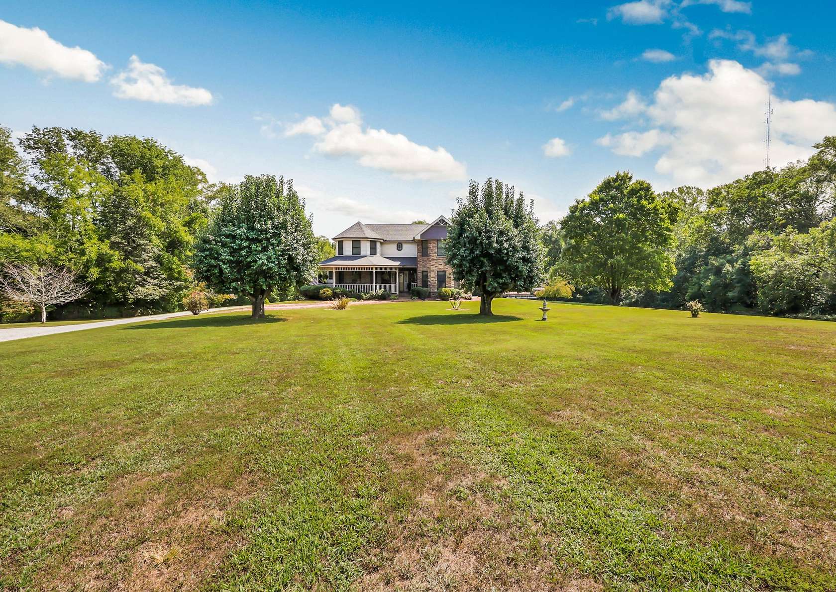 11 Acres of Land with Home for Sale in Clarksville, Tennessee