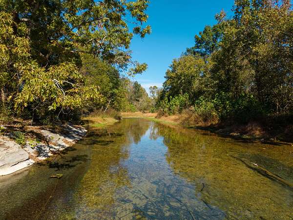 5.83 Acres of Land for Sale in Dickson, Tennessee