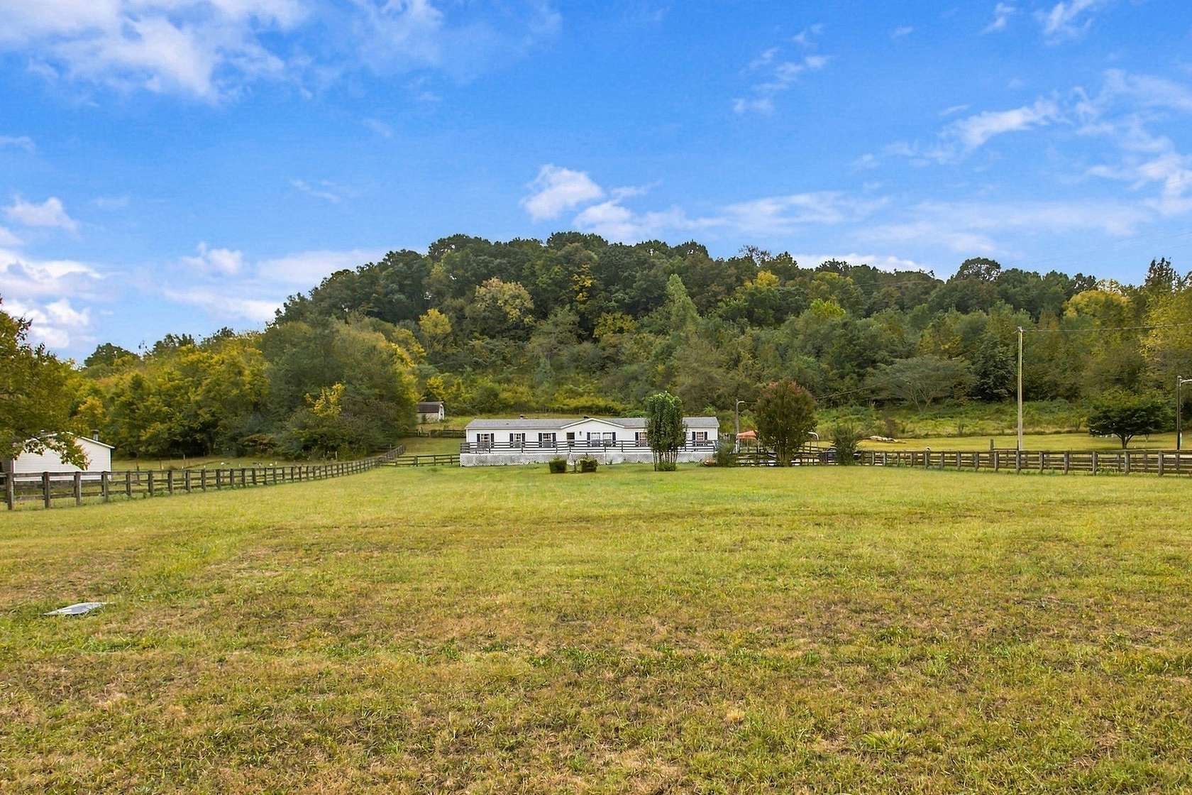 3.53 Acres of Land with Home for Sale in Mount Pleasant, Tennessee