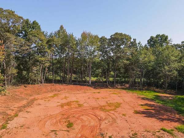 2.5 Acres of Residential Land for Sale in Campobello, South Carolina
