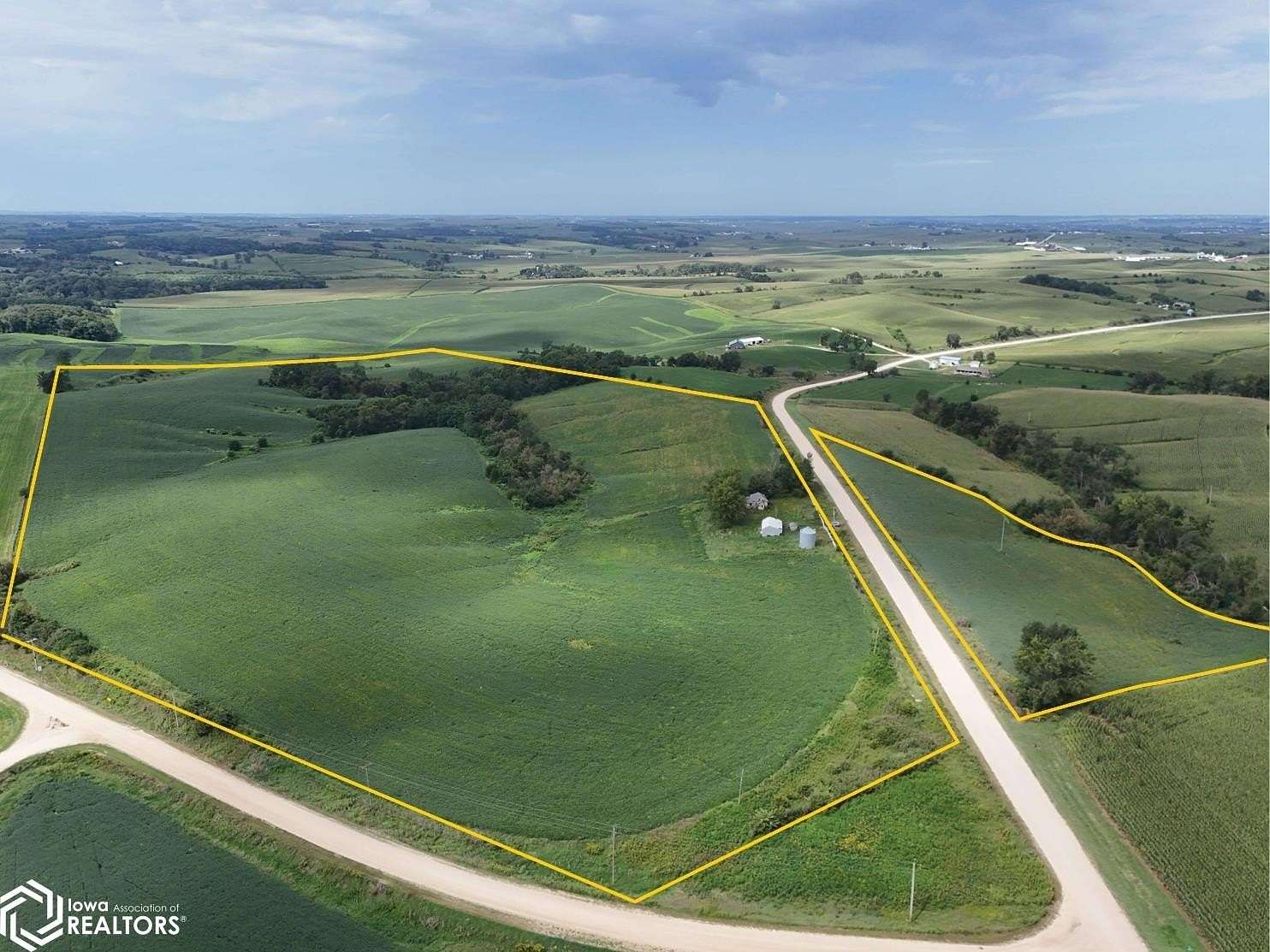 74.6 Acres of Agricultural Land with Home for Sale in Cascade, Iowa