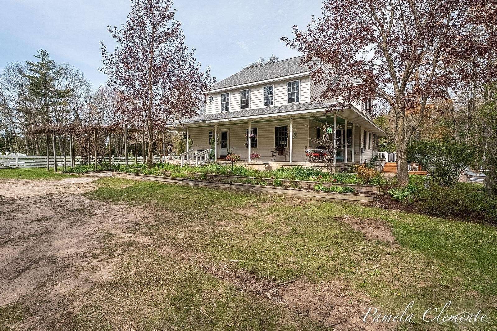 5.22 Acres of Land with Home for Sale in Roscommon, Michigan