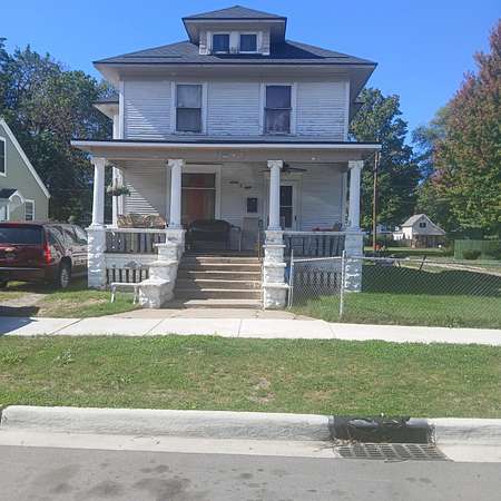9.14 Acres of Land with Home for Sale in Benton Harbor, Michigan