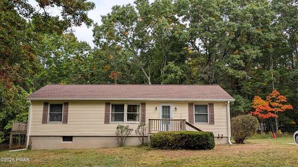 2.48 Acres of Improved Mixed-Use Land for Sale in Shohola, Pennsylvania