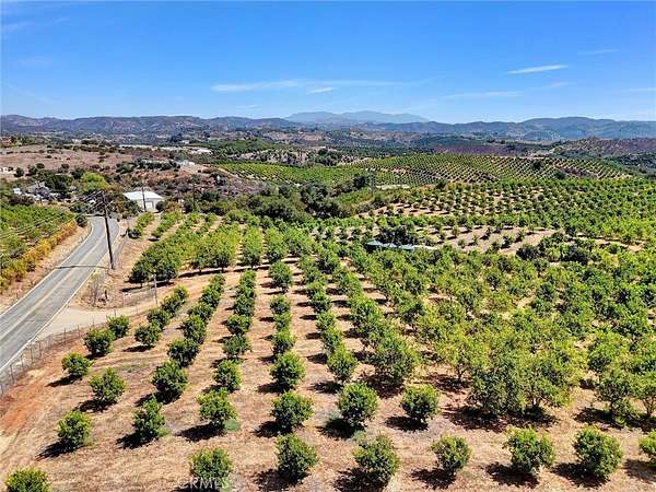 19.8 Acres of Land for Sale in Temecula, California