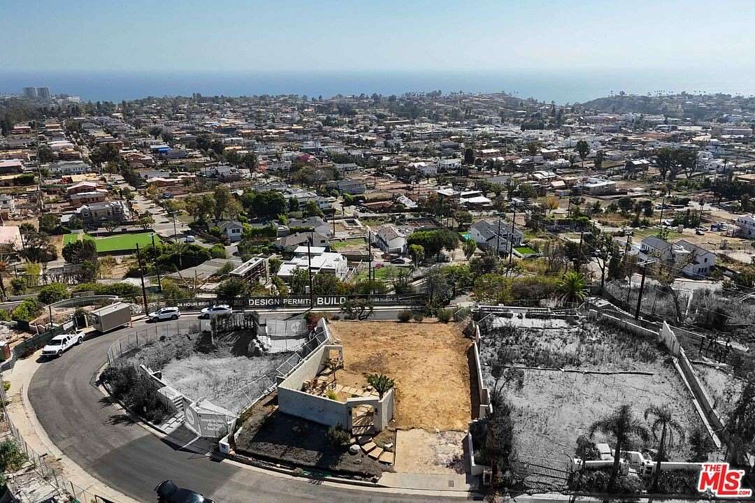 0.2 Acres of Residential Land for Sale in Pacific Palisades, California