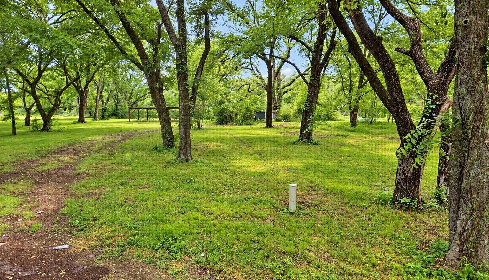 0.69 Acres of Residential Land for Sale in Burleson, Texas