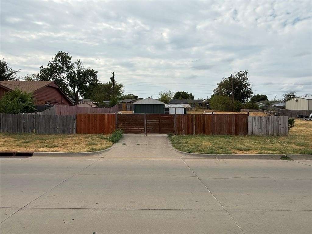 0.18 Acres of Residential Land for Sale in Moore, Oklahoma