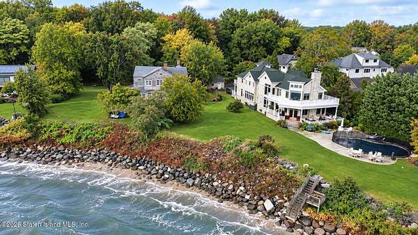 0.62 Acres of Residential Land for Sale in Staten Island, New York