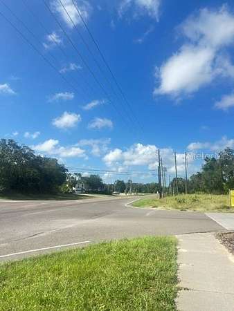 0.88 Acres of Commercial Land for Sale in Tarpon Springs, Florida