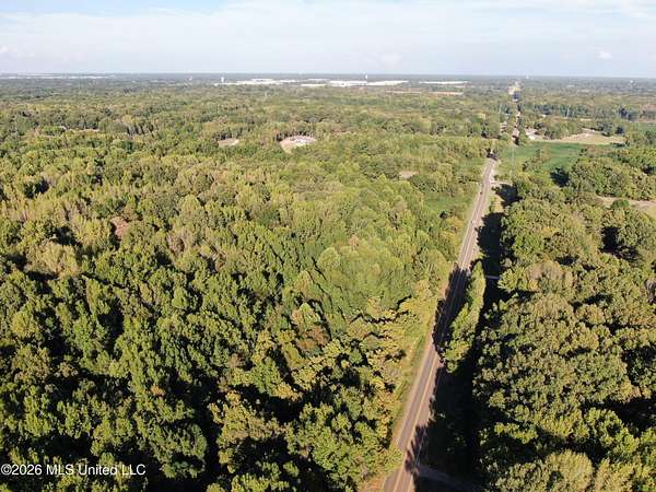 10.4 Acres of Land for Sale in Nesbit, Mississippi