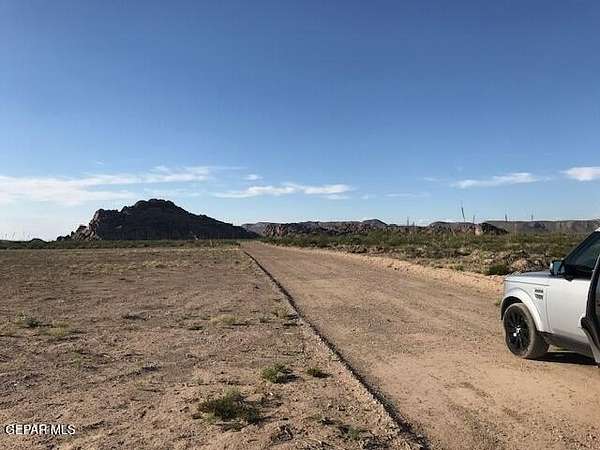 10 Acres of Residential Land for Sale in El Paso, Texas