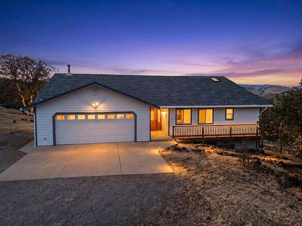 8 Acres of Land with Home for Sale in Hornbrook, California