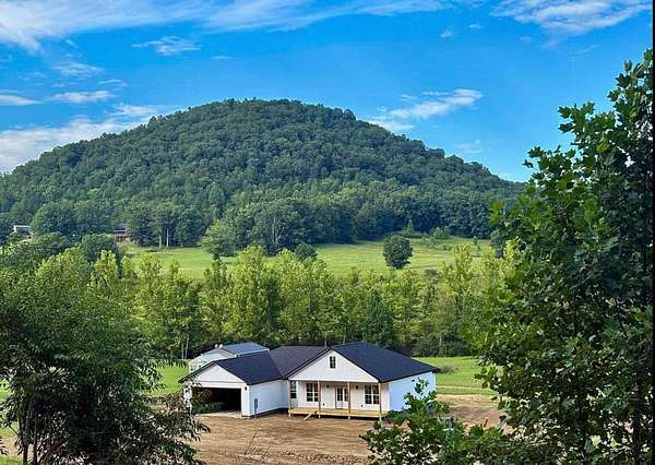 3 Acres of Land with Home for Sale in Morehead, Kentucky