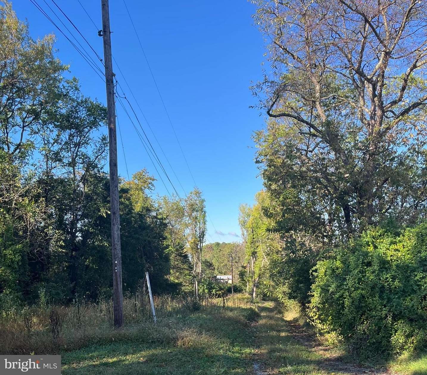 2 Acres of Residential Land for Sale in Falling Waters, West Virginia