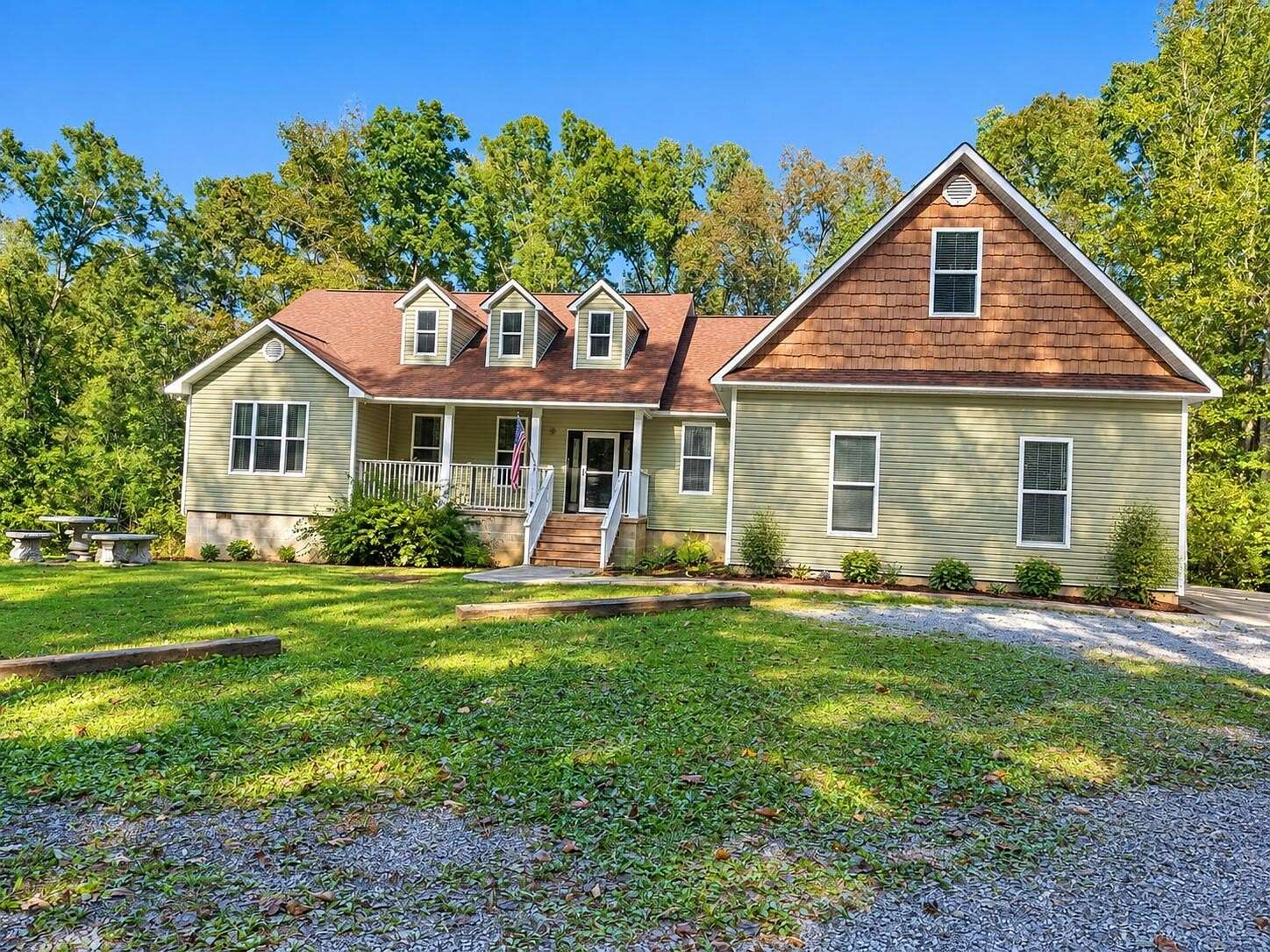 19.9 Acres of Land with Home for Sale in Whitwell, Tennessee