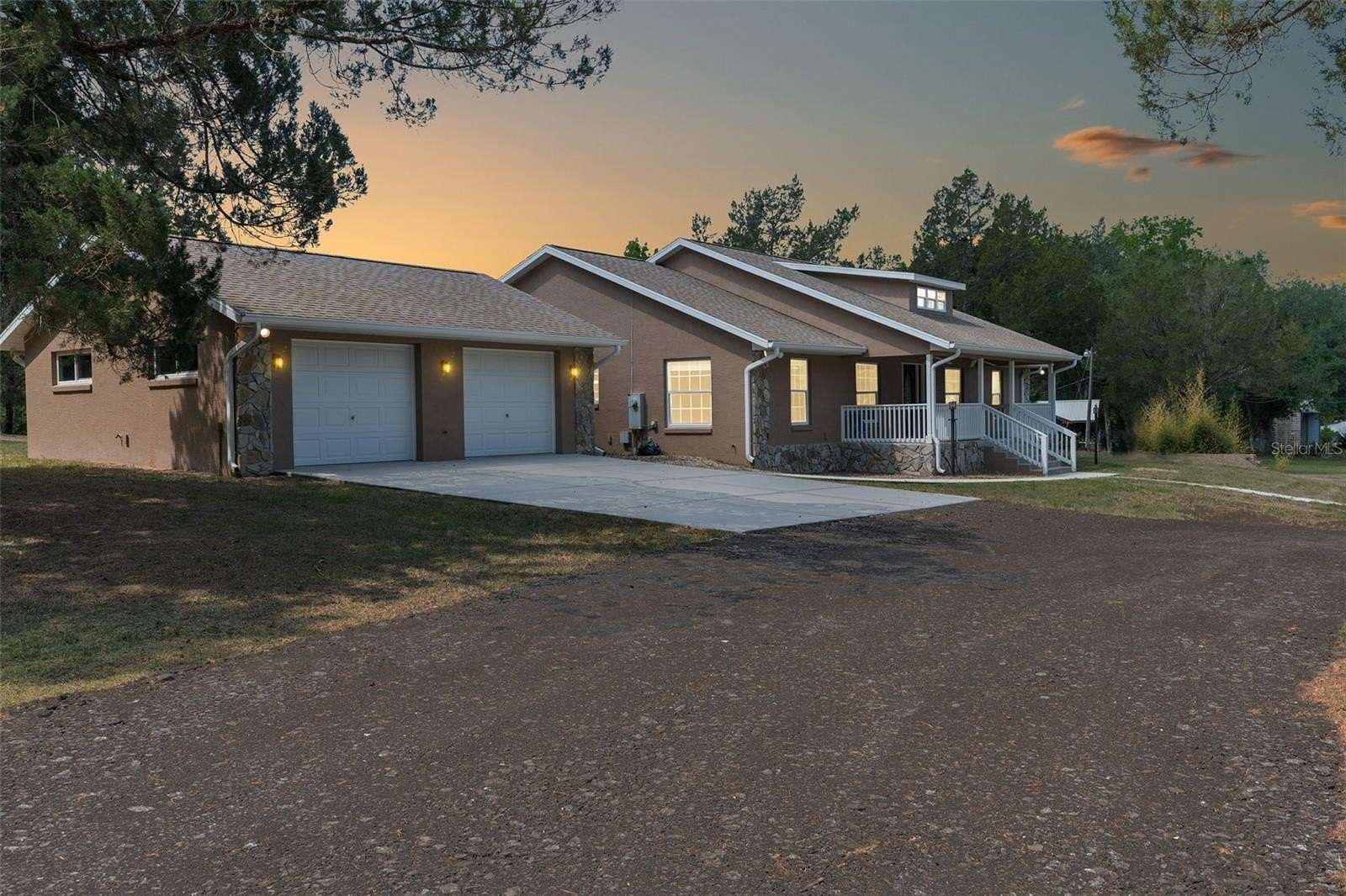 14.8 Acres of Recreational Land with Home for Sale in Floral City, Florida
