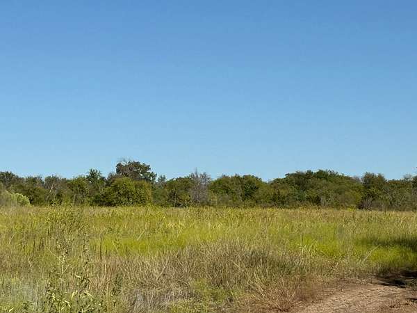 20.5 Acres of Land for Sale in Hillsboro, Texas