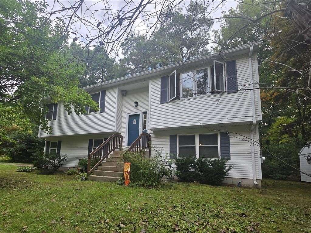 2.5 Acres of Land with Home for Sale in Smithfield, Rhode Island