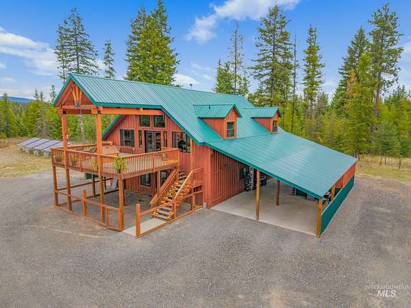 25 Acres of Recreational Land with Home for Sale in Anatone, Washington