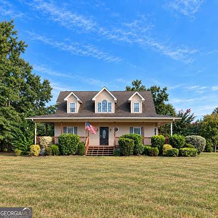 10.3 Acres of Land with Home for Sale in Gray, Georgia