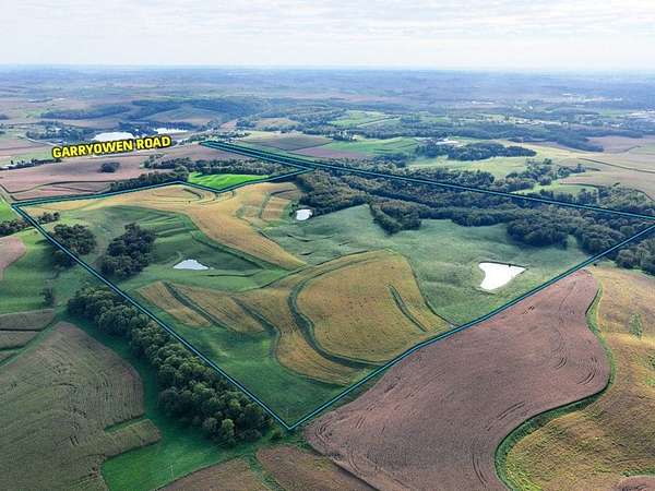 182 Acres of Land for Auction in Cascade, Iowa