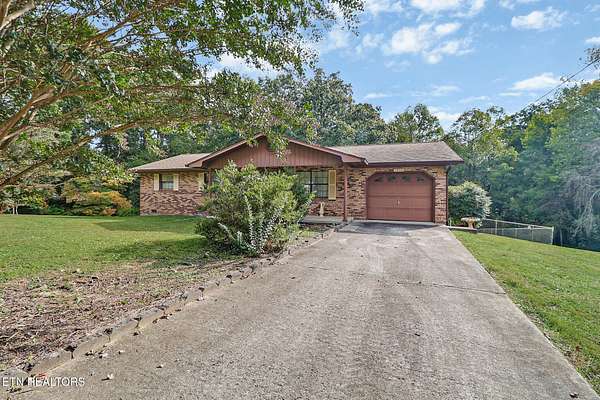 1.84 Acres of Land with Home for Sale in Oliver Springs, Tennessee