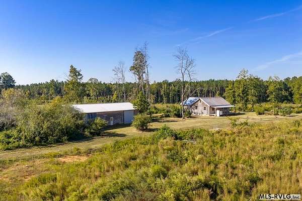 45.8 Acres of Recreational Land with Home for Sale in Lawrenceville, Virginia