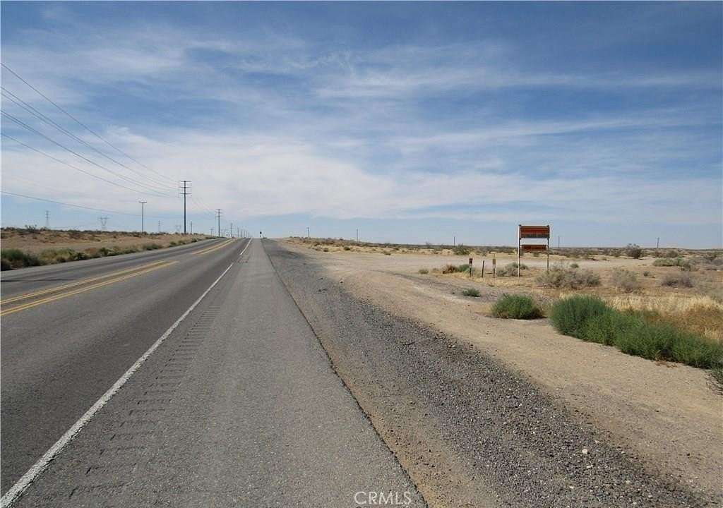 40 Acres of Land for Sale in Adelanto, California