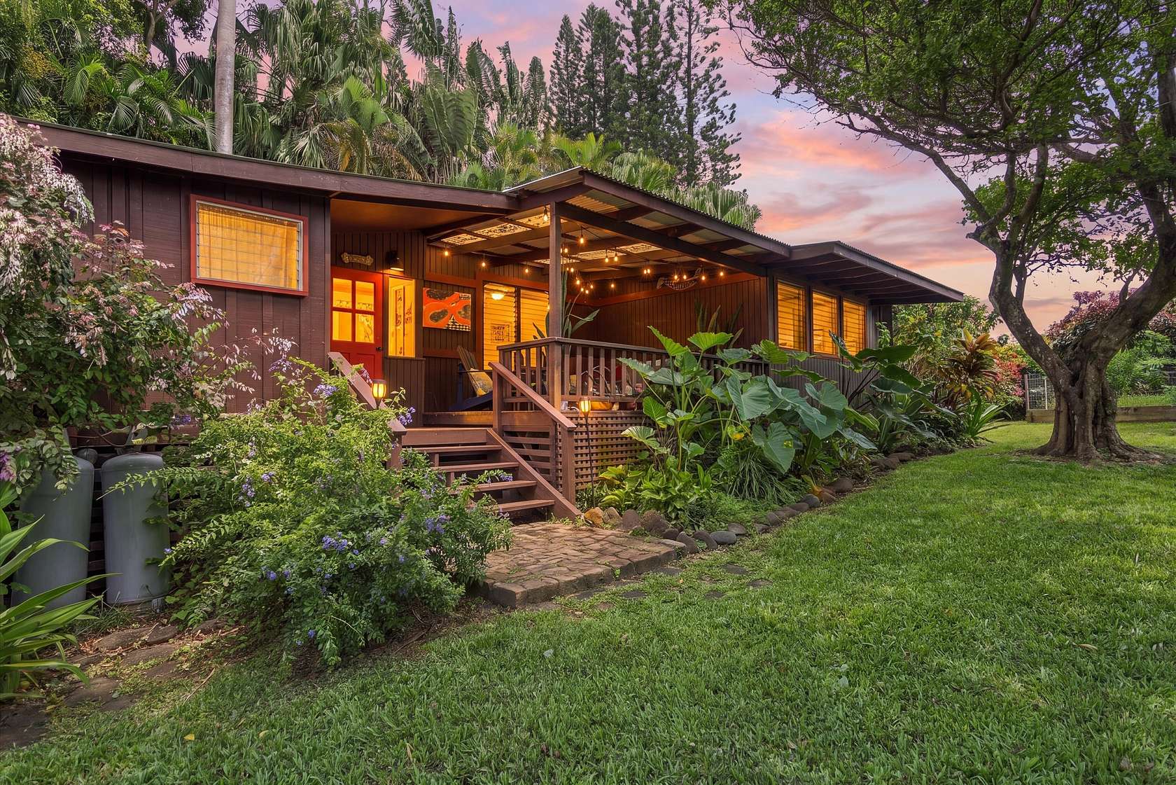 1.58 Acres of Land with Home for Sale in Kapaau, Hawaii