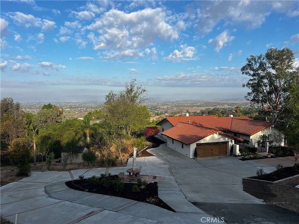 3.79 Acres of Land with Home for Sale in Temecula, California