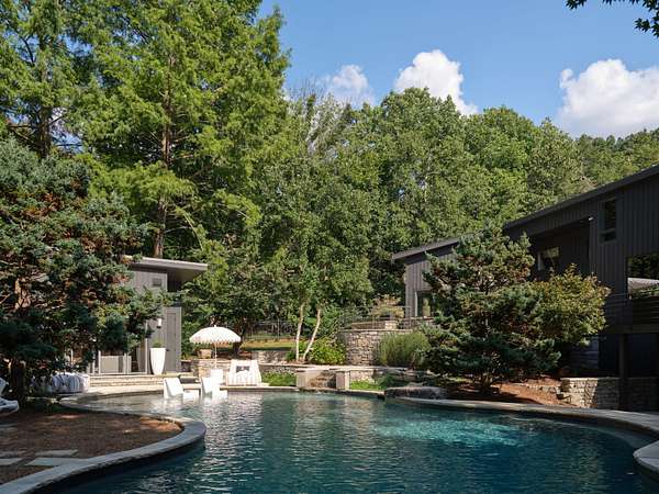 2 Acres of Land with Home for Sale in Nashville, Tennessee