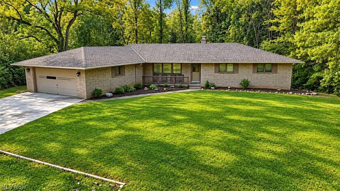 2.38 Acres of Land with Home for Sale in North Royalton, Ohio