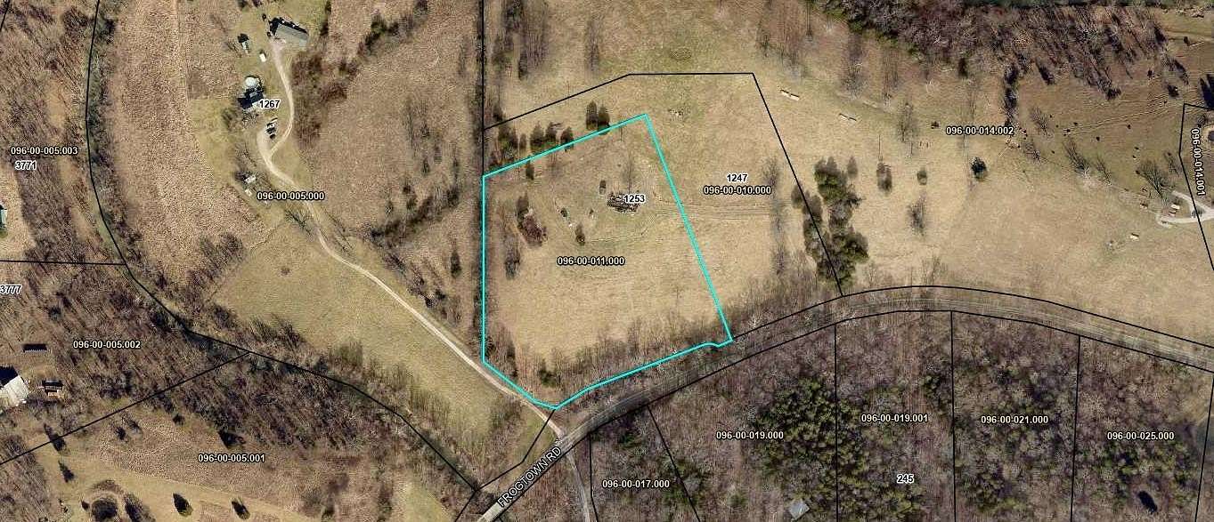 6.59 Acres of Residential Land for Sale in Sadieville, Kentucky