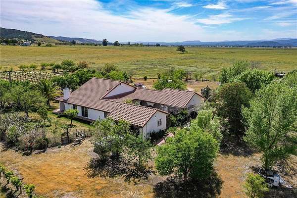 40 Acres of Agricultural Land with Home for Sale in Lockwood, California