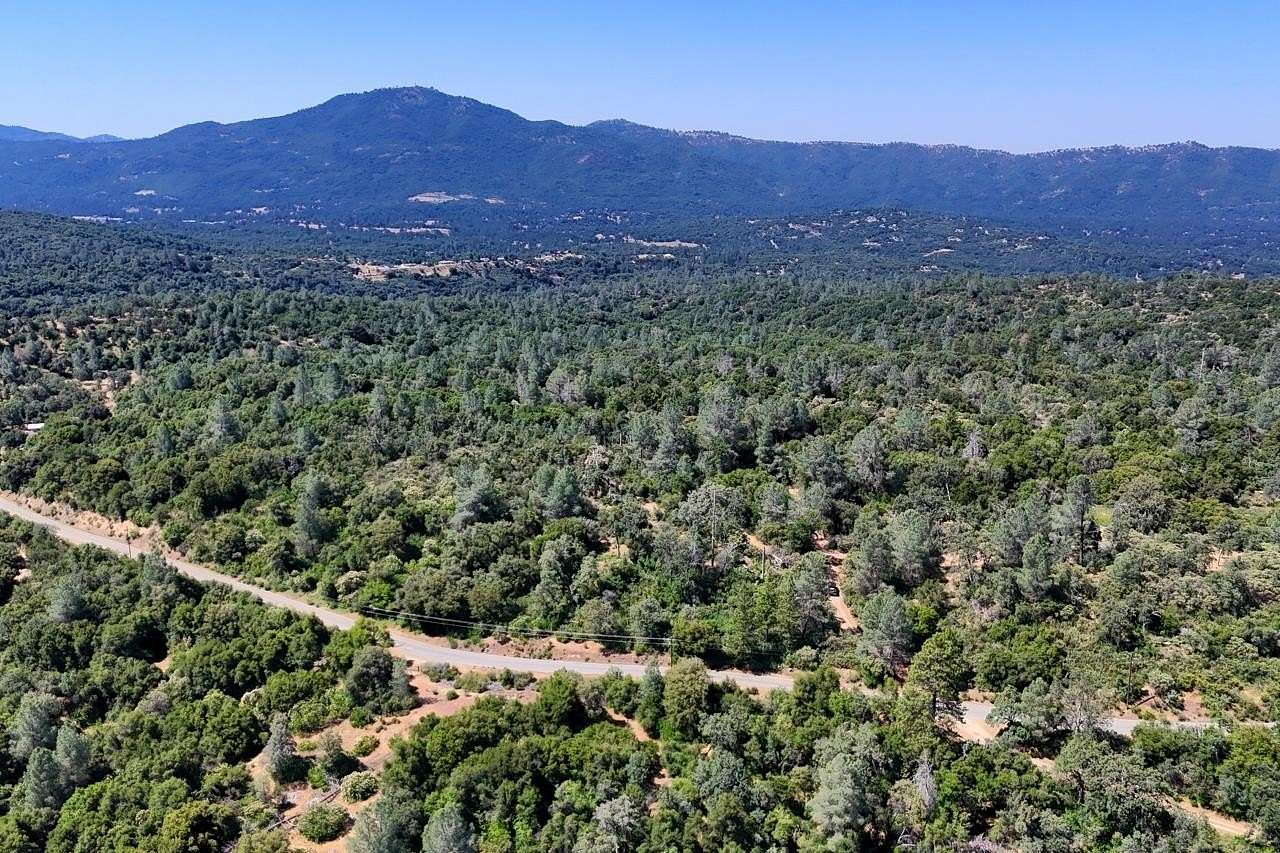 129 Acres of Recreational & Residential Land for Sale in Oakhurst, California