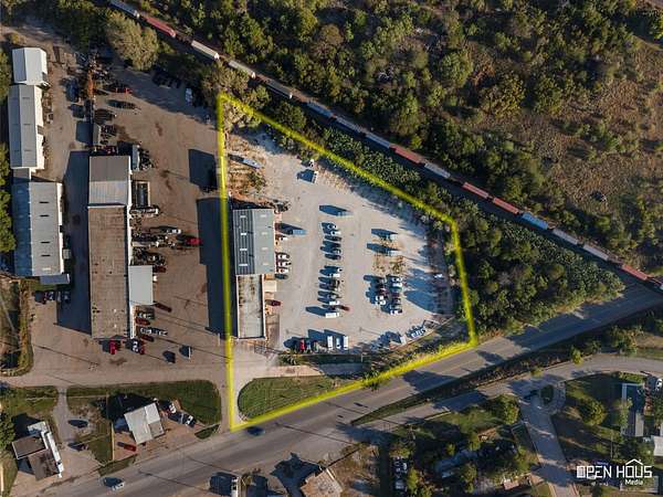 2.3 Acres of Improved Commercial Land for Sale in Wichita Falls, Texas
